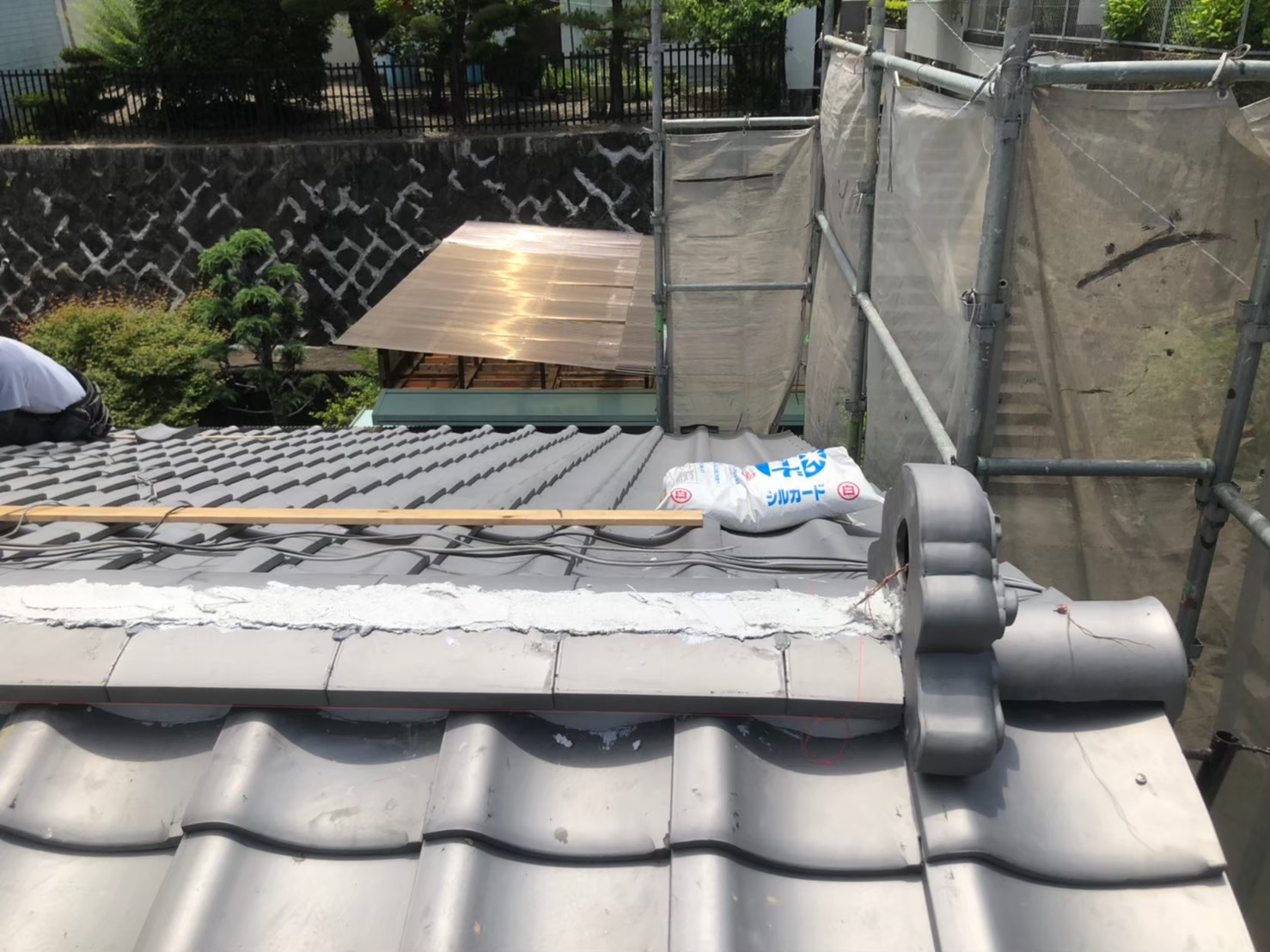 日本瓦葺き工事